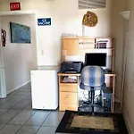 Americas Best Value Inn Belleville 